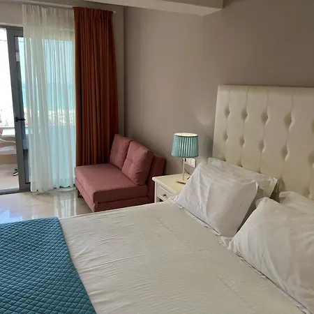 Apartahotel Agios Gordios *